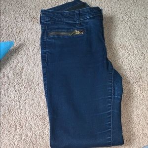 Jennifer Lopez jeans